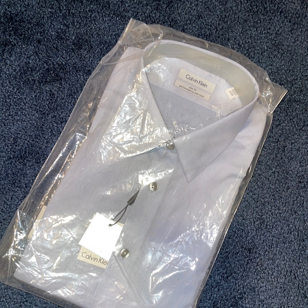 Calvin Klein men’s slim fit STEEL dress shirt 16.5